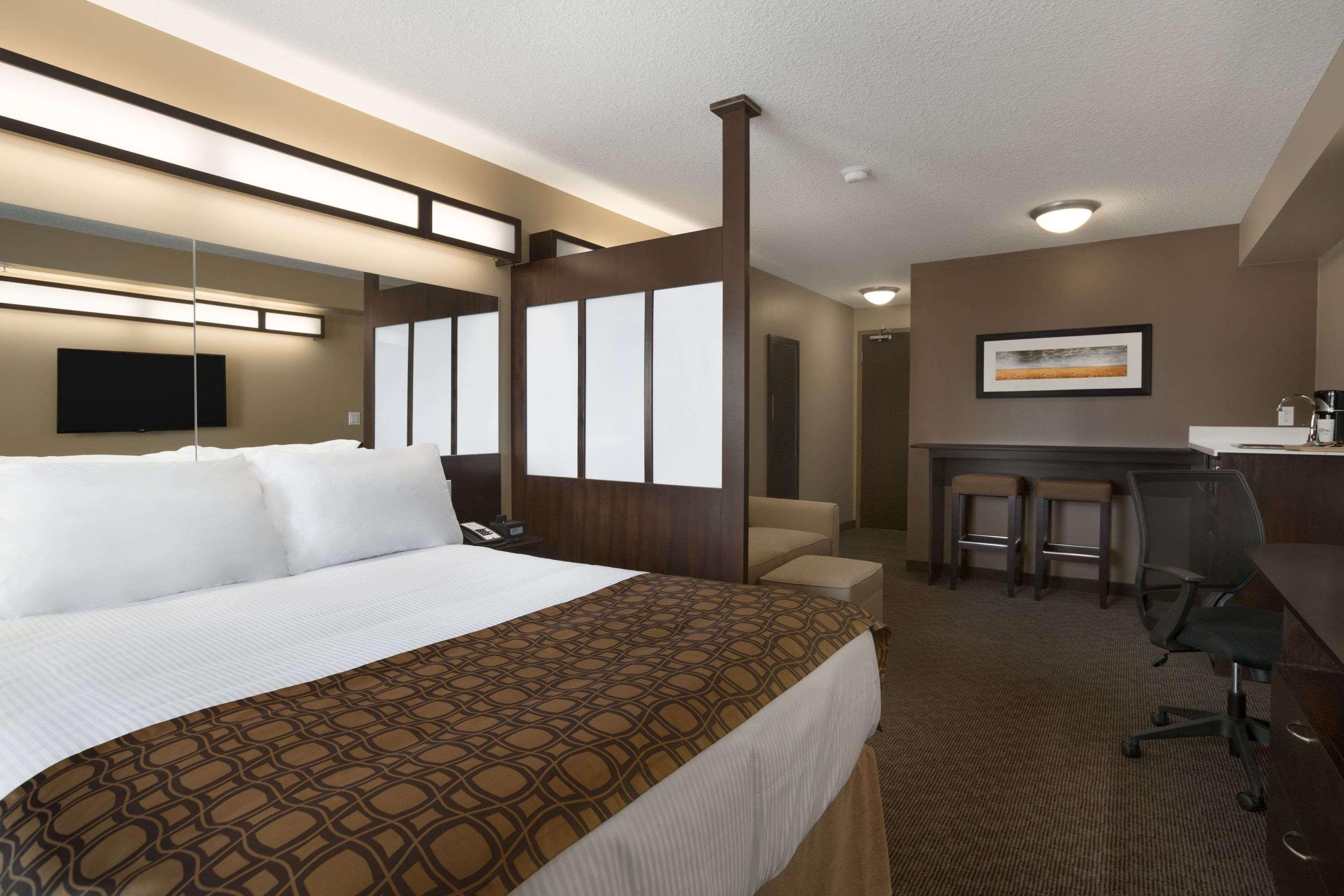 Microtel Inn & Suites By Wyndham Lloydminster Luaran gambar