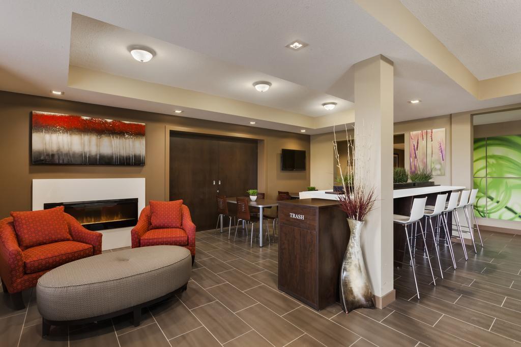 Microtel Inn & Suites By Wyndham Lloydminster Luaran gambar